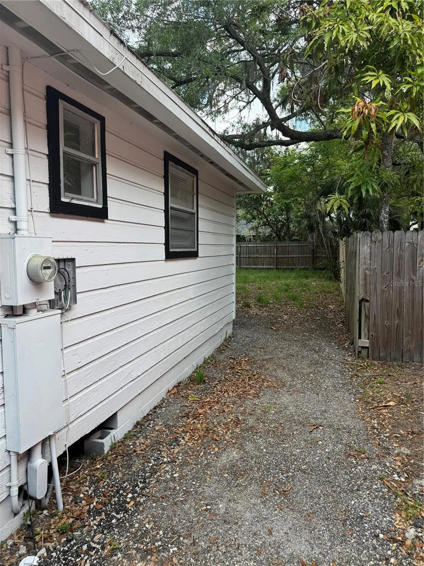 2016 E Clifton Street Tampa FL 33610
