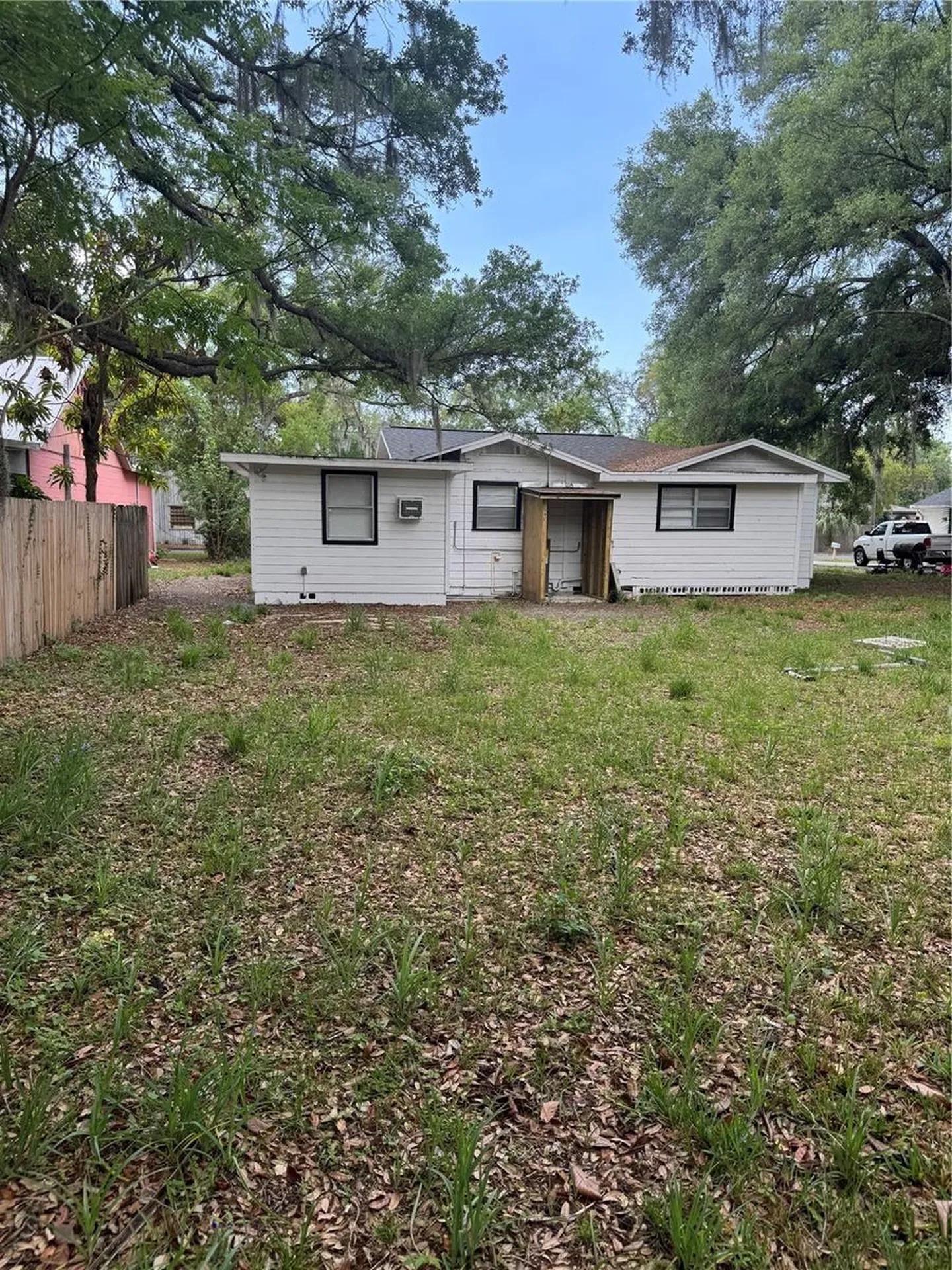 2016 E Clifton Street Tampa FL 33610