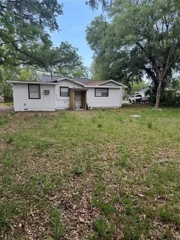 2016 E Clifton Street Tampa FL 33610