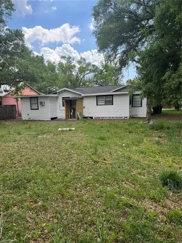 2016 E Clifton Street Tampa FL 33610