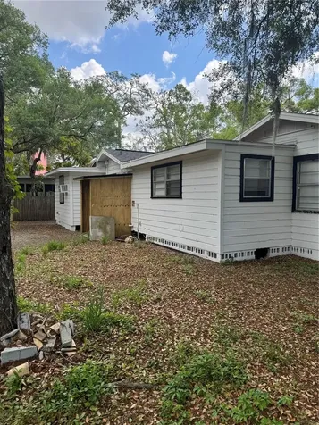2016 E Clifton Street Tampa FL 33610