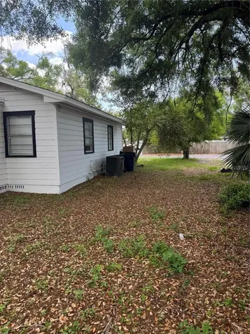 2016 E Clifton Street Tampa FL 33610