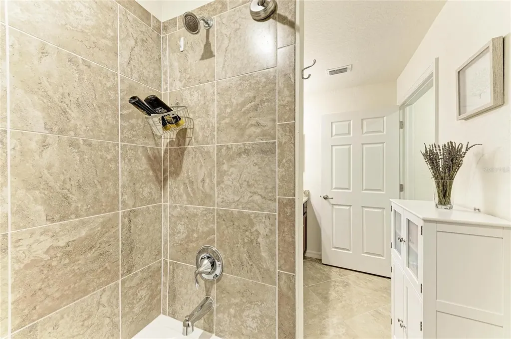 17108 Vardon Terrace Lakewood Ranch FL 34211