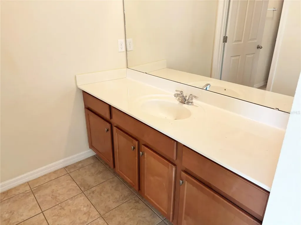 19363 Fallglo Drive Orlando FL 32827