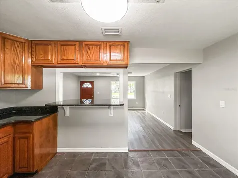 25 E Charlotte Avenue Eustis FL 32726