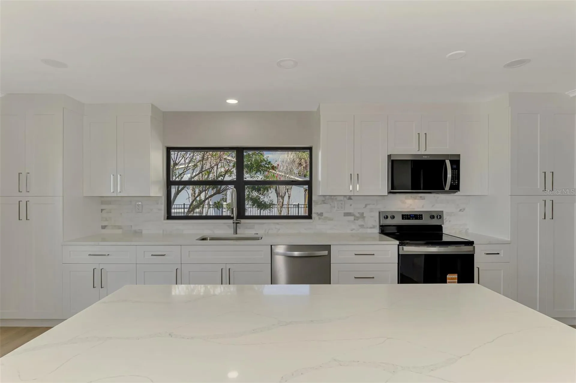 1822 Riverside Drive E Bradenton FL 34208