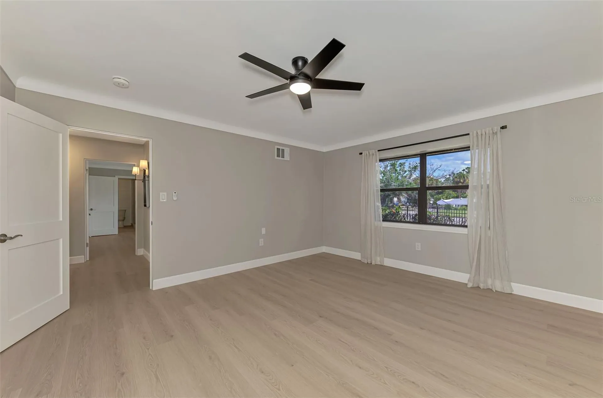 1822 Riverside Drive E Bradenton FL 34208