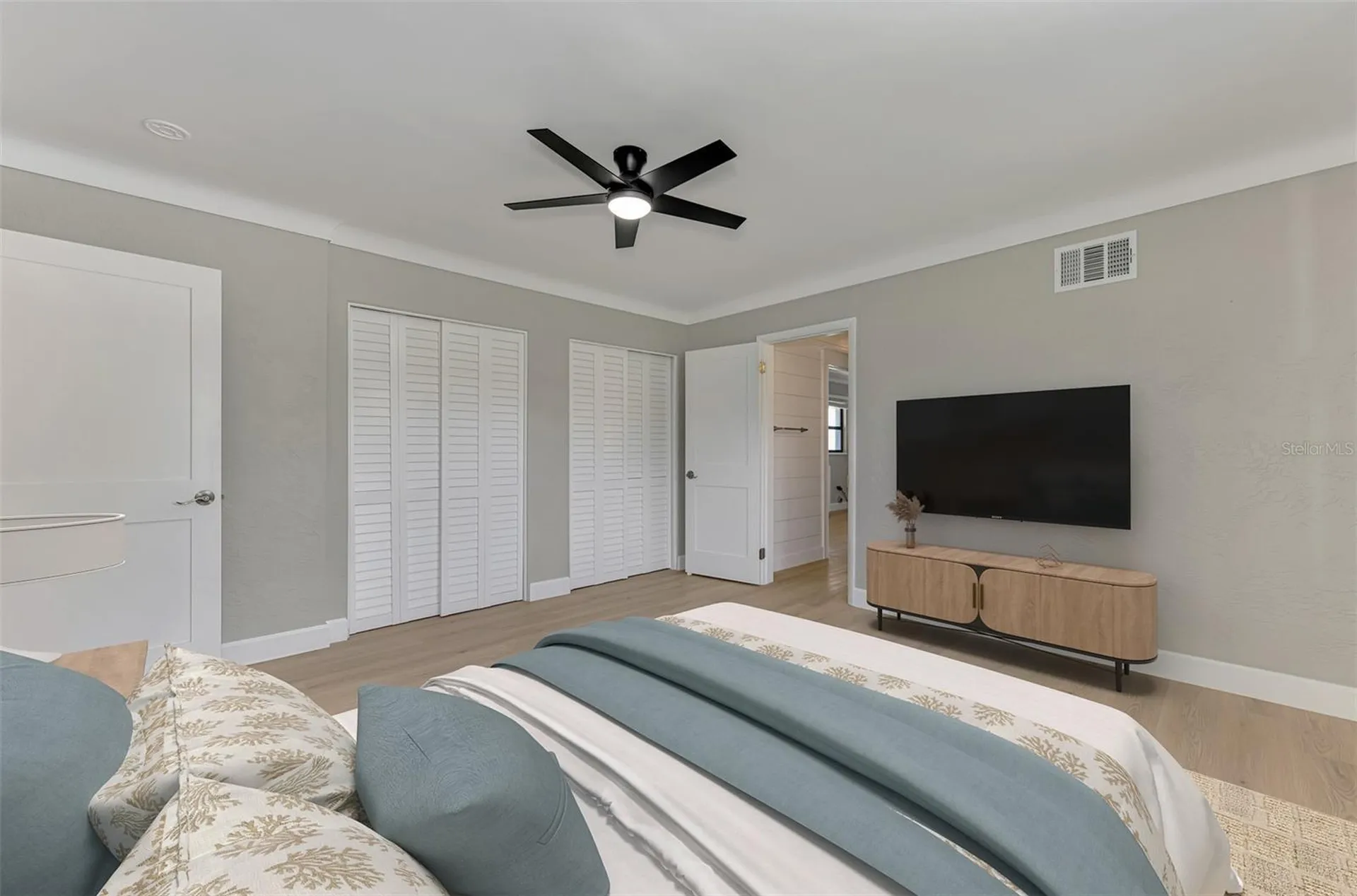 1822 Riverside Drive E Bradenton FL 34208