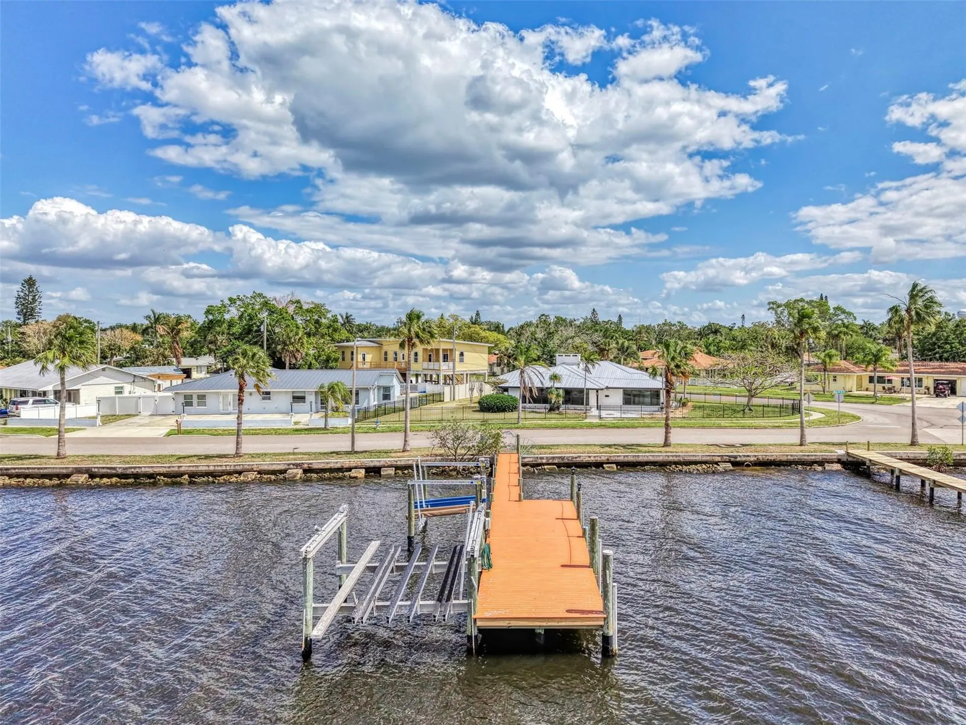 1822 Riverside Drive E Bradenton FL 34208