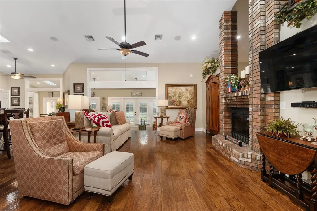 2512 NW 58th Boulevard Gainesville FL 32606