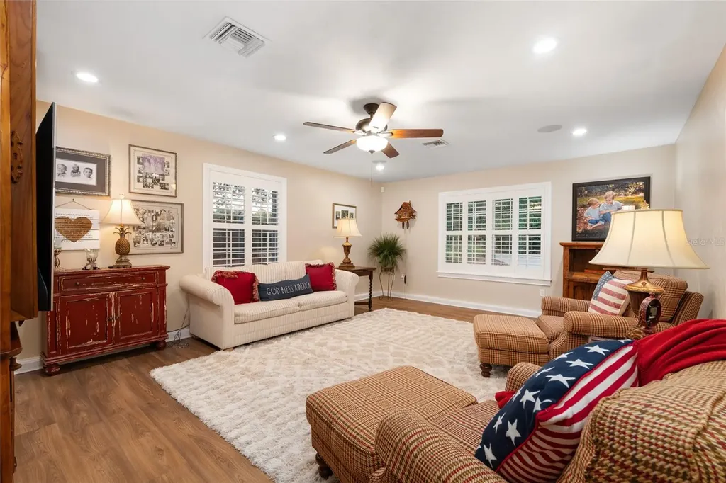 2512 NW 58th Boulevard Gainesville FL 32606