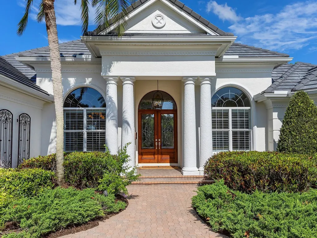 7003 Portmarnock Place Lakewood Ranch FL 34202