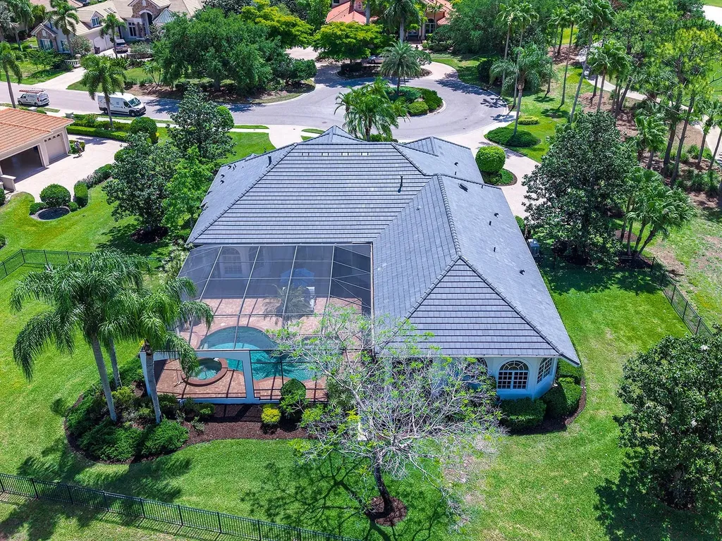 7003 Portmarnock Place Lakewood Ranch FL 34202