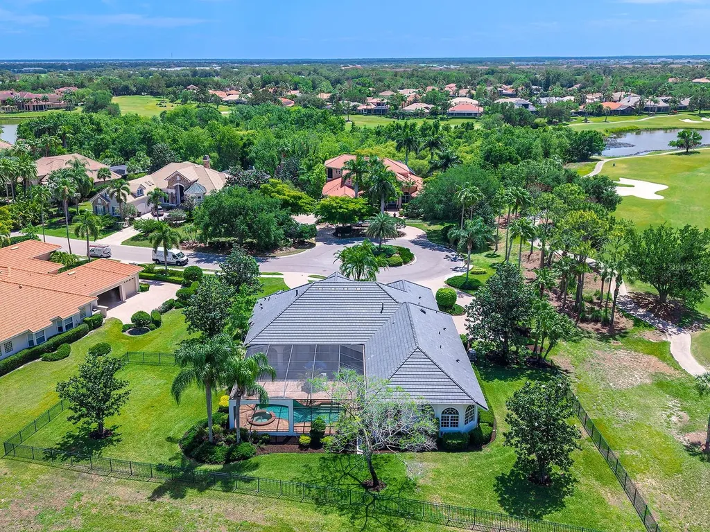 7003 Portmarnock Place Lakewood Ranch FL 34202