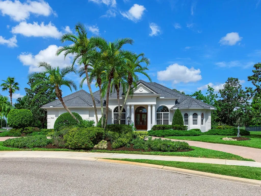 7003 Portmarnock Place Lakewood Ranch FL 34202
