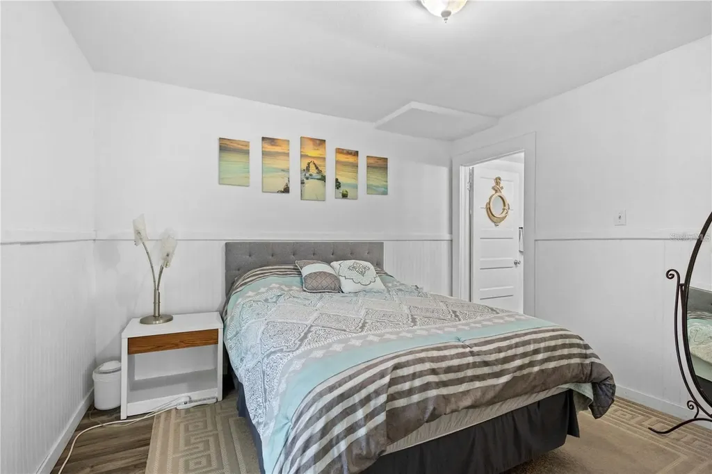 2915 Lynnhurst Street Sarasota FL 34239