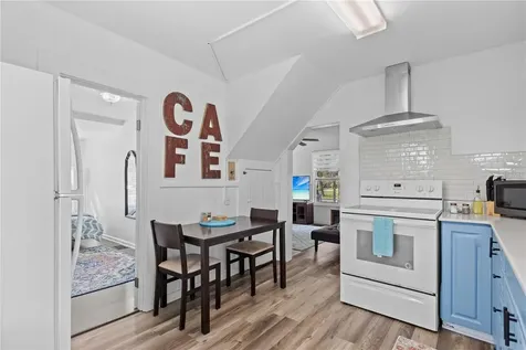 2915 Lynnhurst Street Sarasota FL 34239