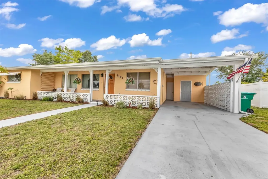 3191 Easy Street Port Charlotte FL 33952