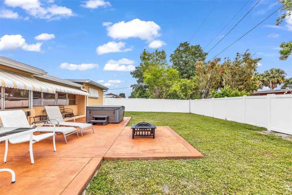 3191 Easy Street Port Charlotte FL 33952