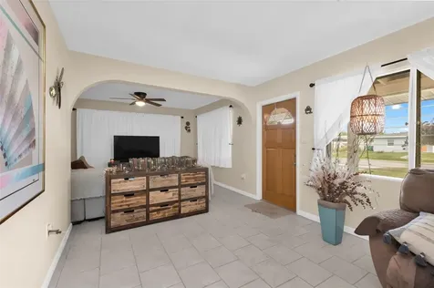 3191 Easy Street Port Charlotte FL 33952