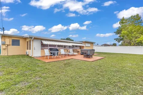 3191 Easy Street Port Charlotte FL 33952
