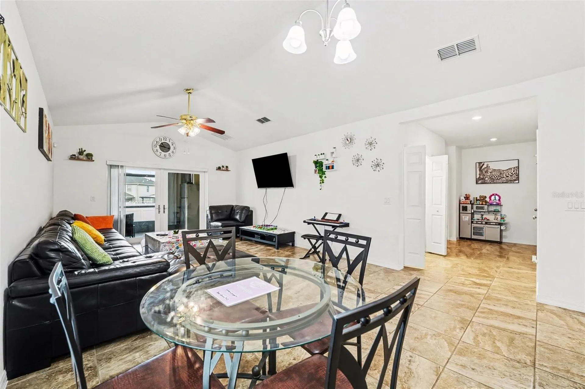 815 Montgomery Way Davenport FL 33897
