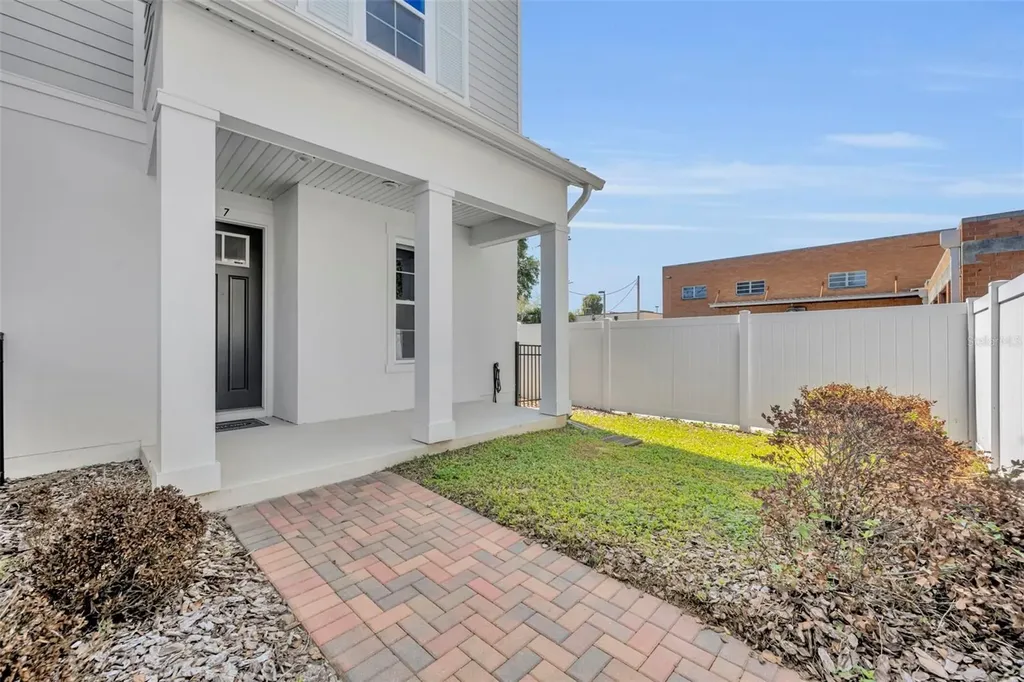 117 E Concord Street Orlando FL 32801