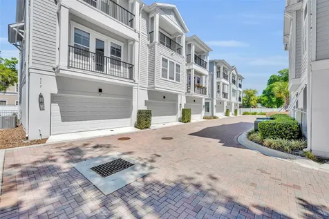117 E Concord Street Orlando FL 32801