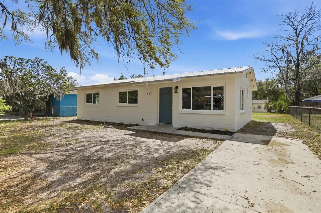 1617 SE 12th Avenue Gainesville FL 32641