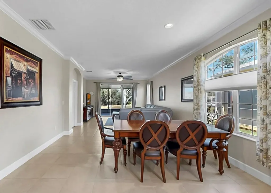 15748 Phoebe Park Avenue Lithia FL 33547