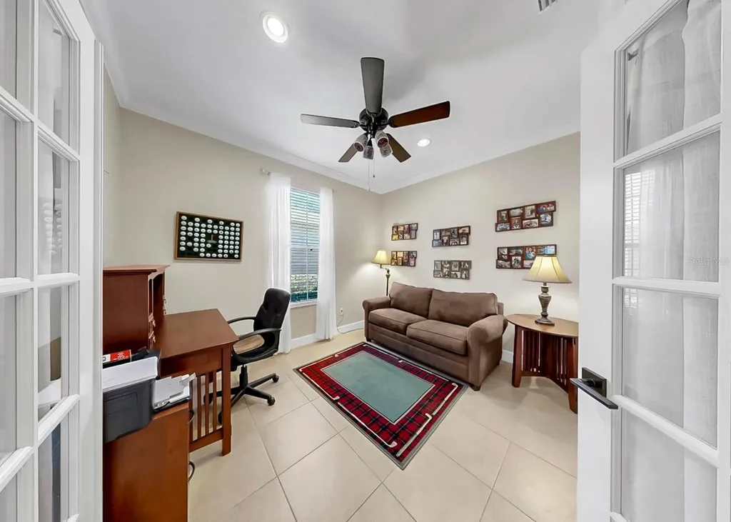 15748 Phoebe Park Avenue Lithia FL 33547