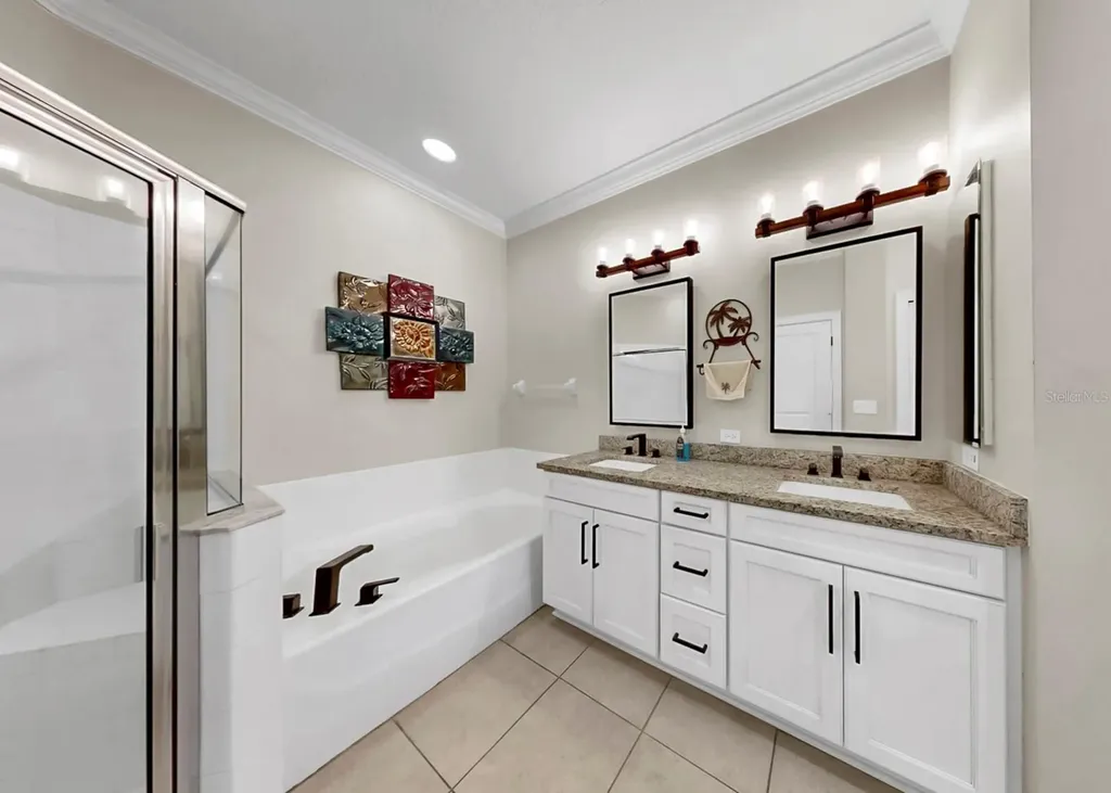 15748 Phoebe Park Avenue Lithia FL 33547