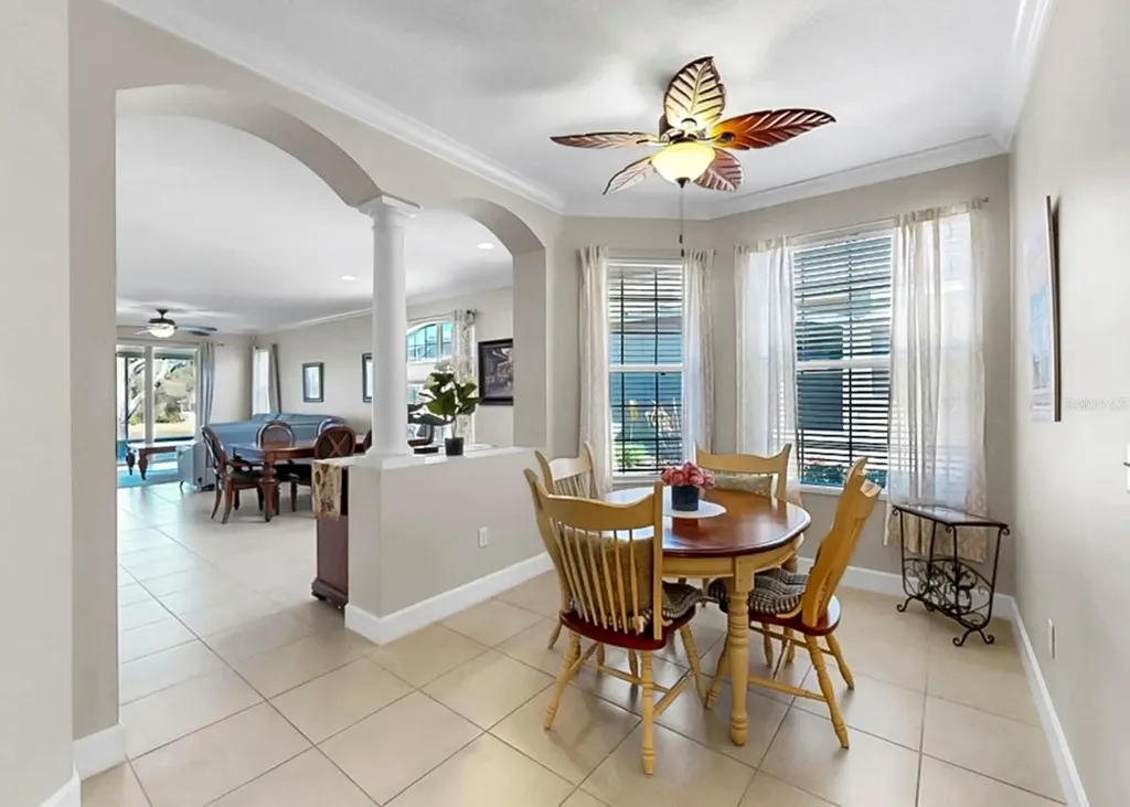 15748 Phoebe Park Avenue Lithia FL 33547