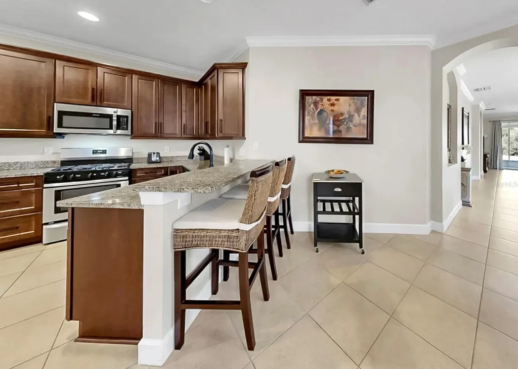 15748 Phoebe Park Avenue Lithia FL 33547