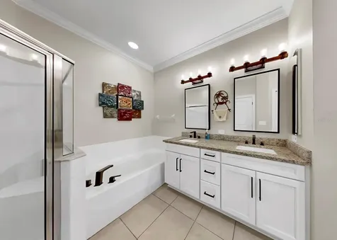 15748 Phoebe Park Avenue Lithia FL 33547