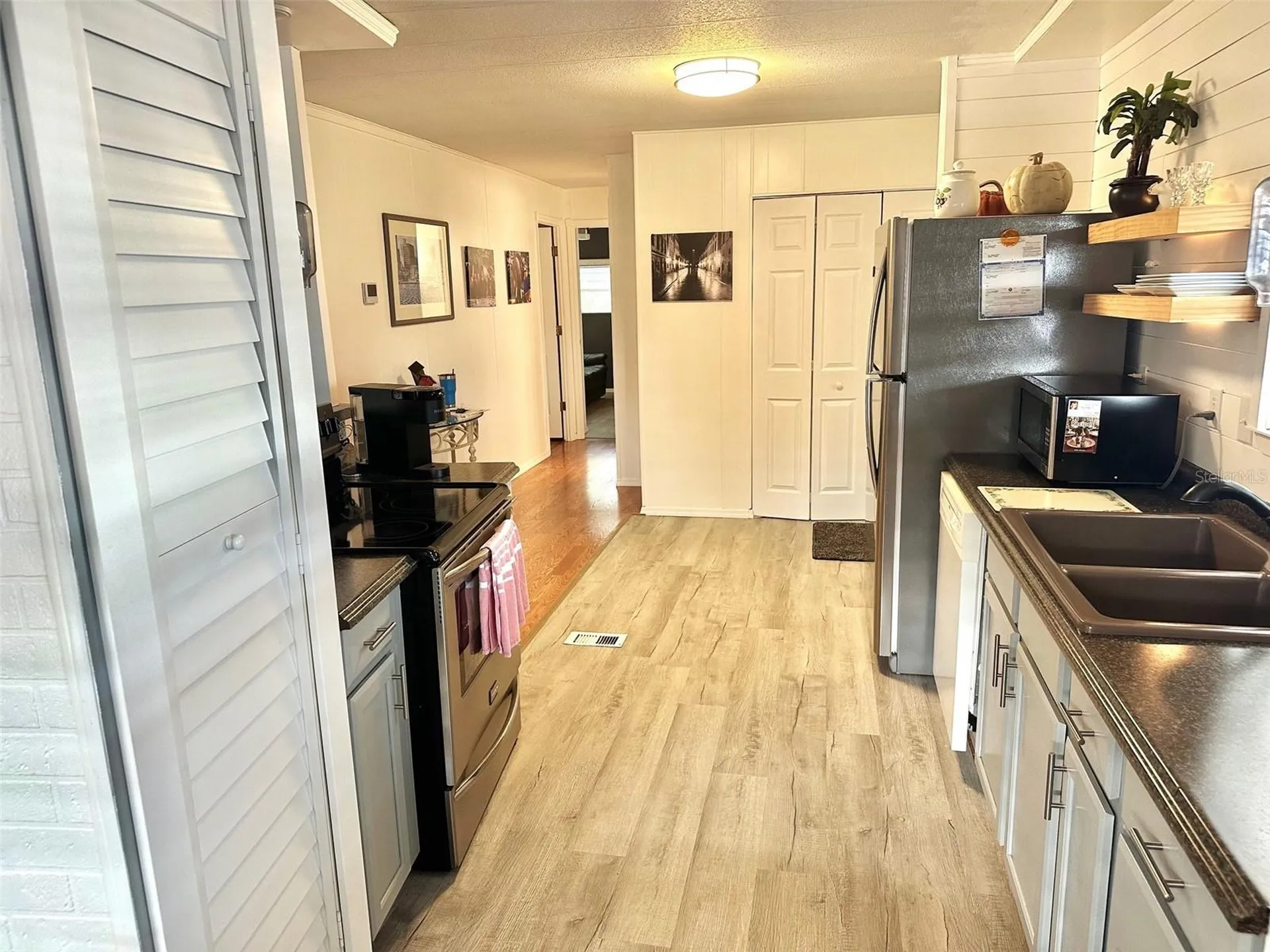 9790 66th Street N Pinellas Park FL 33782