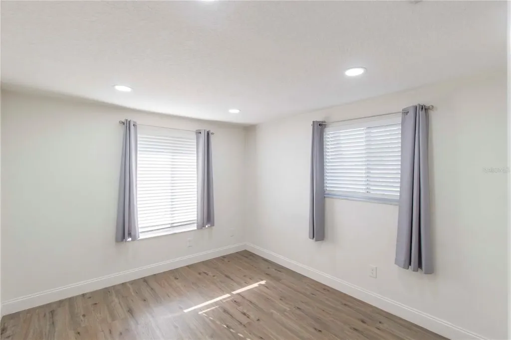 2335 Woodside Way Kissimmee FL 34744