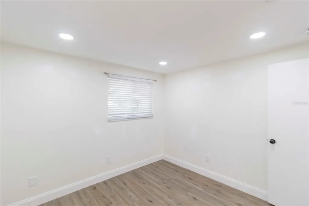 2335 Woodside Way Kissimmee FL 34744