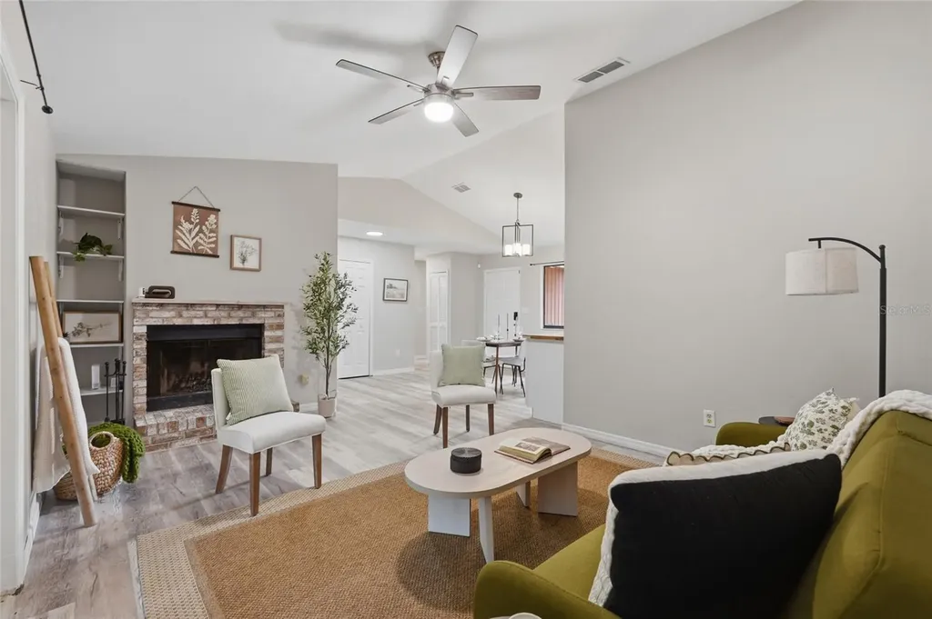 4019 NW 17th Terrace Gainesville FL 32605