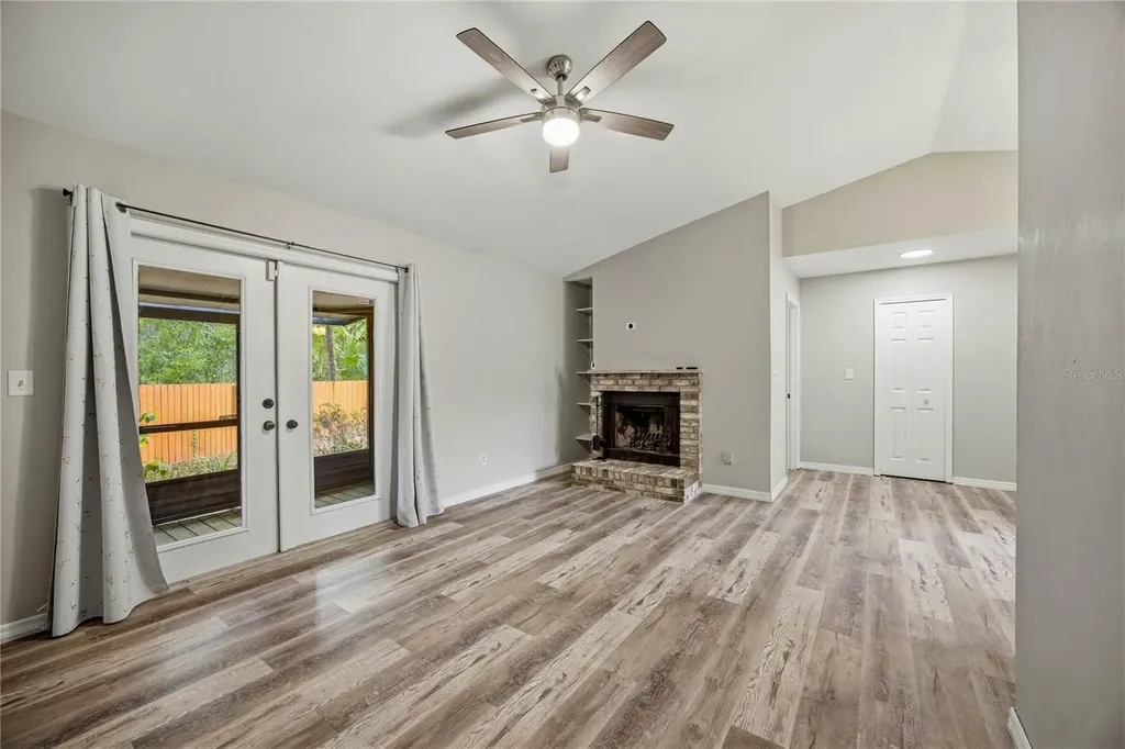 4019 NW 17th Terrace Gainesville FL 32605