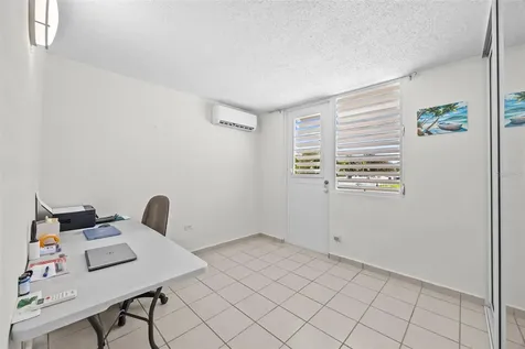 AF-5 Opalo Humacao PR 00791