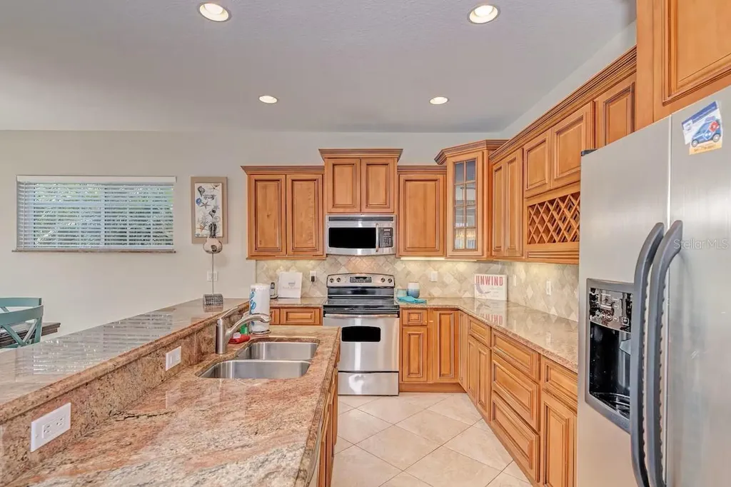 4118 5th Avenue Holmes Beach FL 34217