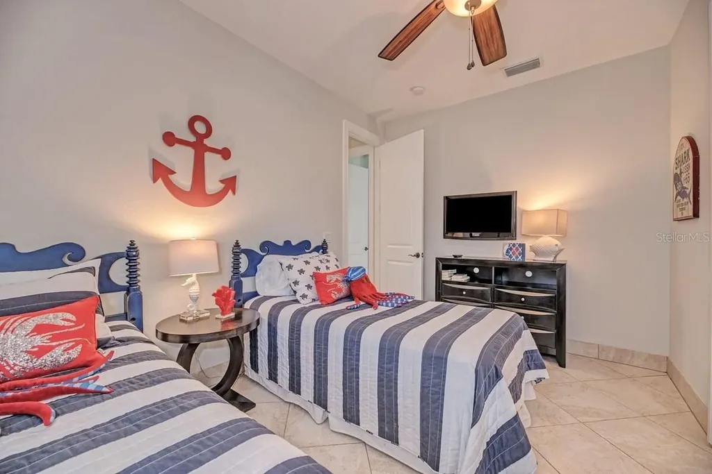 4118 5th Avenue Holmes Beach FL 34217
