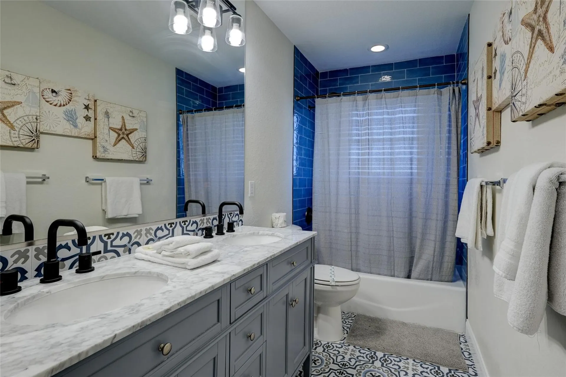 4118 5th Avenue Holmes Beach FL 34217