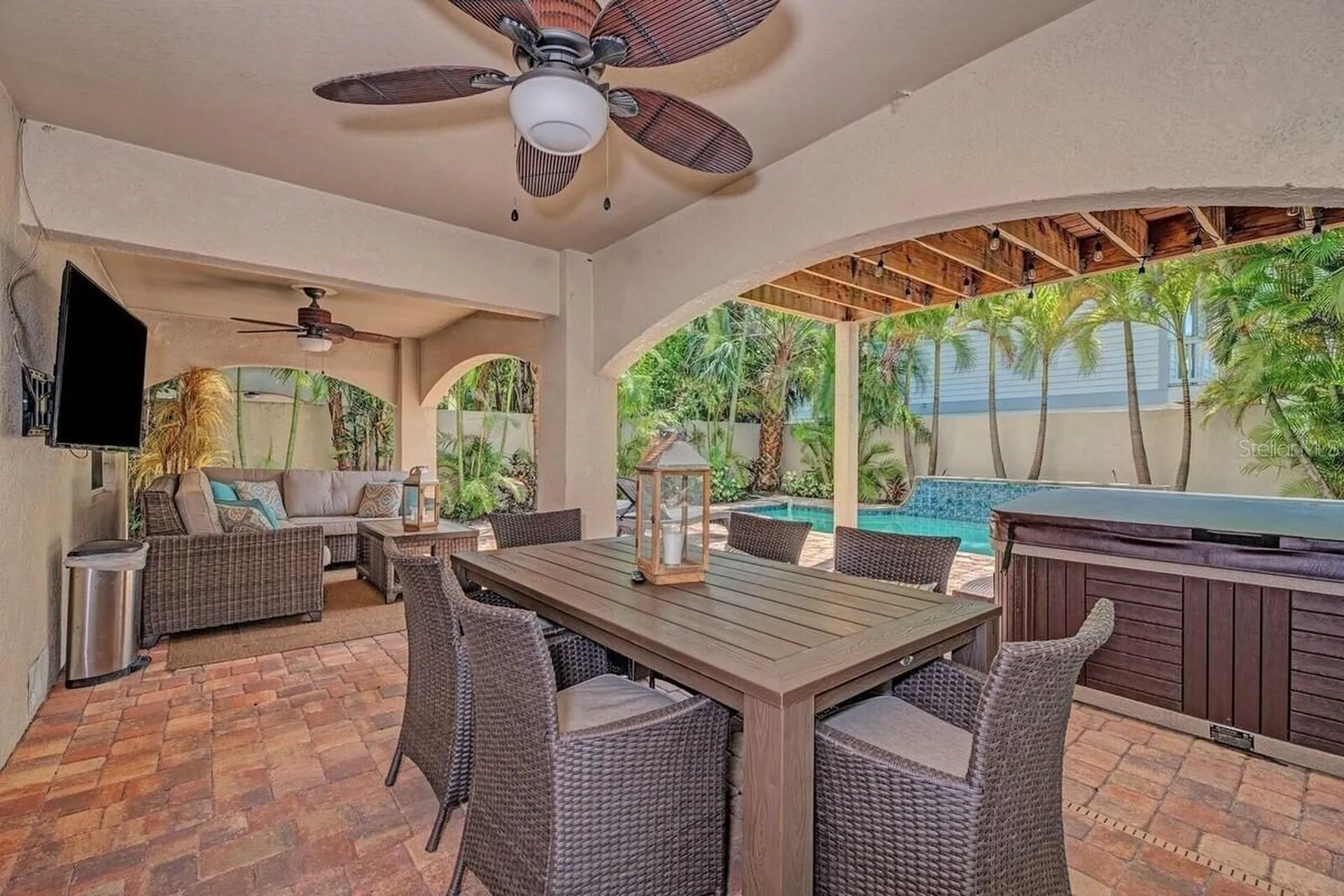 4118 5th Avenue Holmes Beach FL 34217