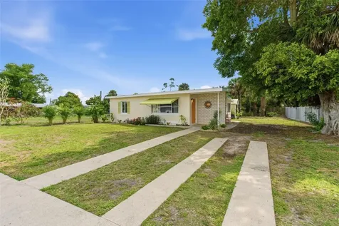 21921 Beverly Avenue Port Charlotte FL 33952