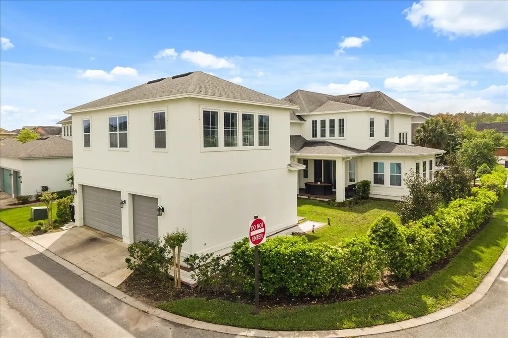 8673 Reymont Street Orlando FL 32827