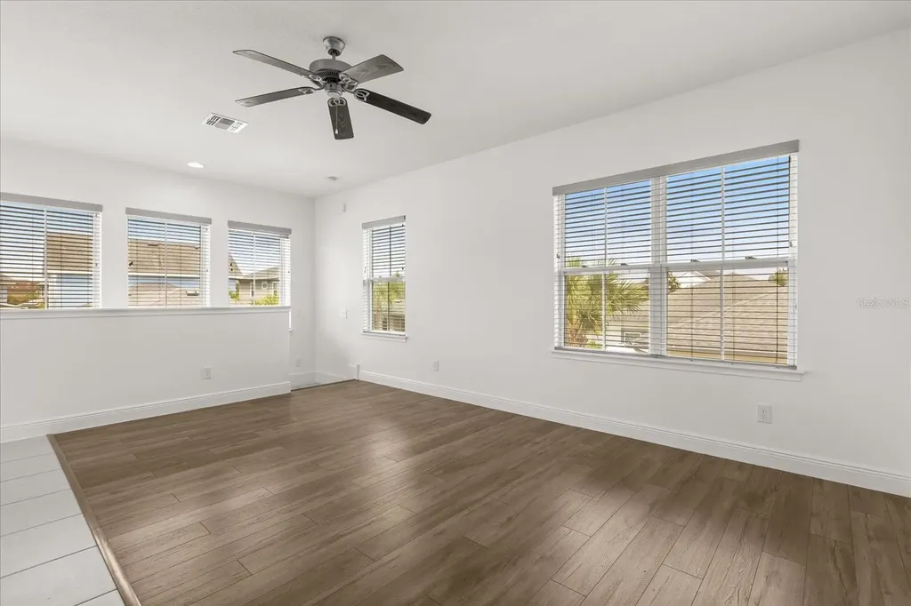 8673 Reymont Street Orlando FL 32827