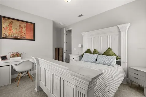 8673 Reymont Street Orlando FL 32827