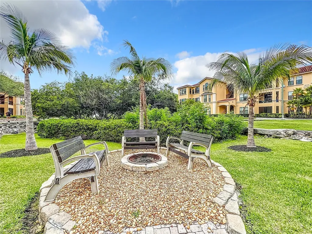 2724 Via Murano Clearwater FL 33764